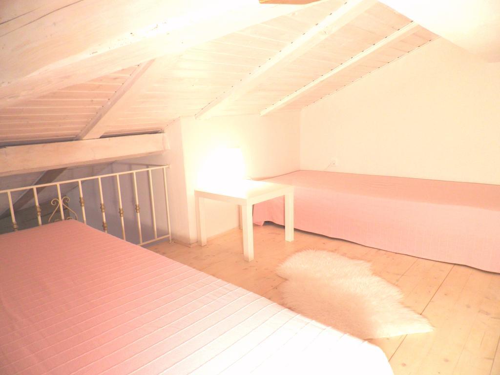 Studio Sijara Apartment Motovun Cameră foto