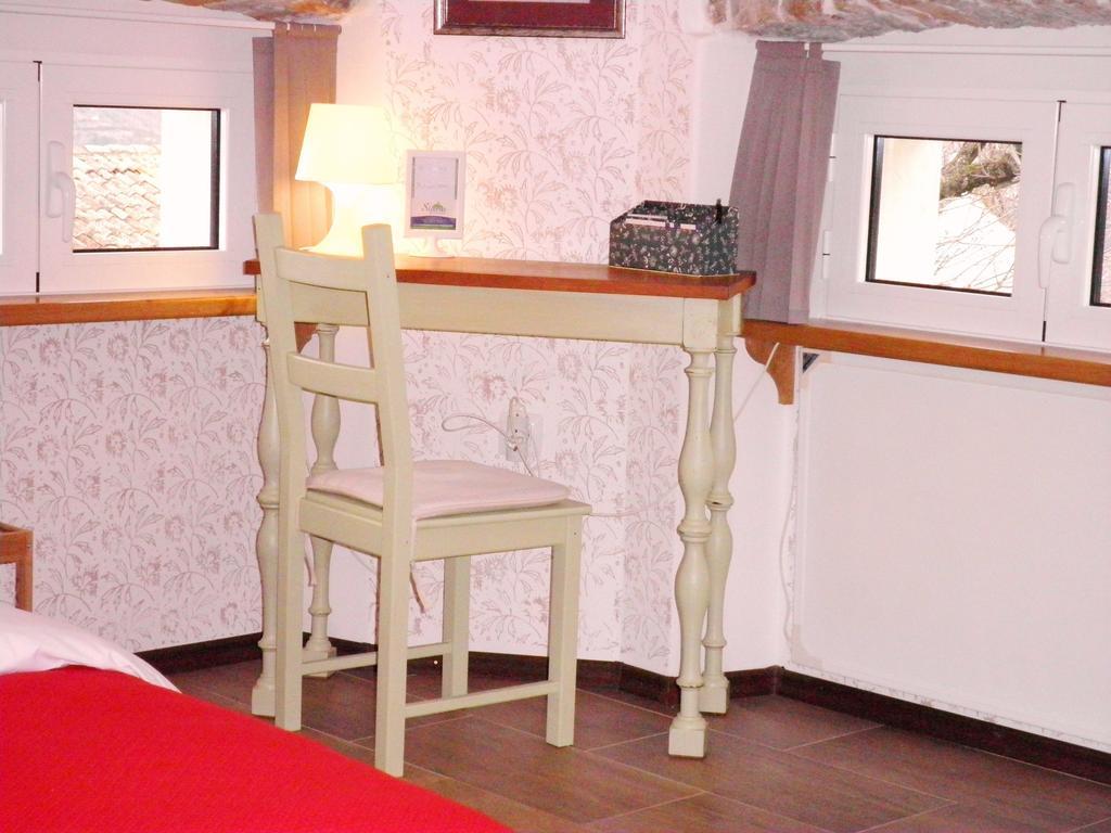 Studio Sijara Apartment Motovun Cameră foto
